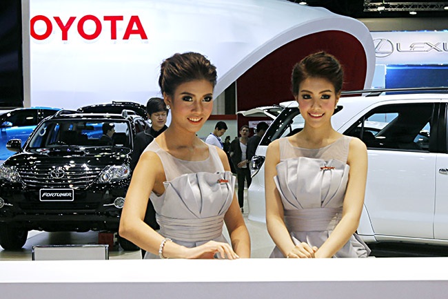 Nét duyên trên sàn Triển lãm Bangkok Motorshow 2015 - 7 Chân dài tới nách