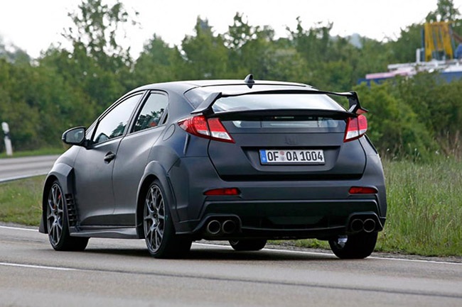 Honda Civic Type R lập kỷ lục mới trên trường đua - 3 Với động cơ 2.0L VTEC turbo hoàn toàn mới giúp