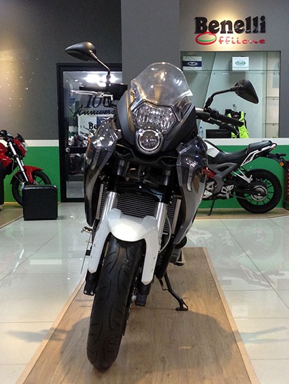Benelli TNT600GT có mặt tại Việt Nam với giá 235 triệu đồng - 4 Chiều cao yên là 800mm