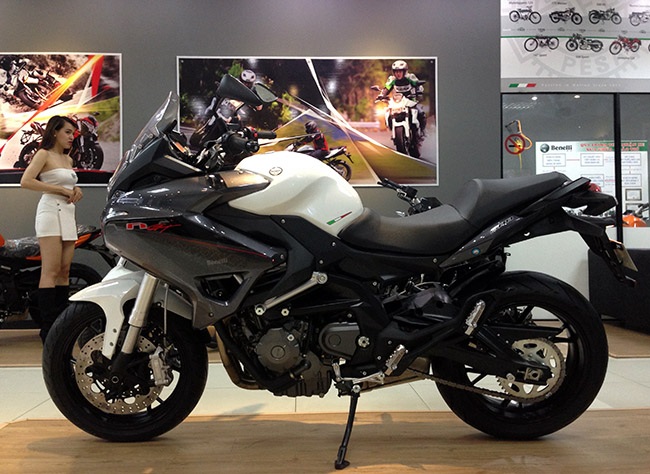 Benelli TNT600GT có mặt tại Việt Nam với giá 235 triệu đồng - 1 Benenlli TNT600GT có mặt tại Việt Nam với giá 235 triệu đồng