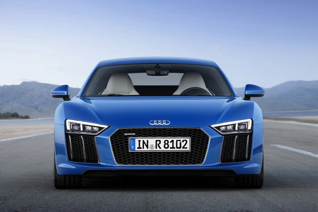 Audi bắt đầu nhận đơn đặt hàng cho xe R8 mới - 3 Và mẫu Audi R8 V10 Plus
