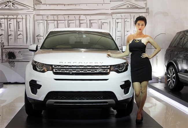 Land Rover Discovery Sport khởi điểm từ 2,55 tỉ đồng - 10 Như Phúc