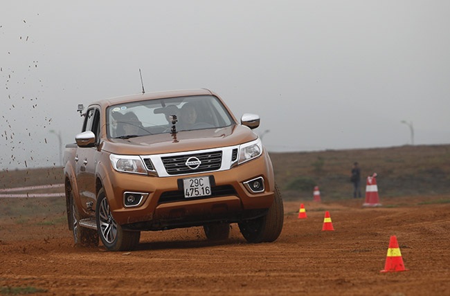 Nissan NP300 Navara có gì mới? - 1 Nissan Navara NP300 có gì mới?