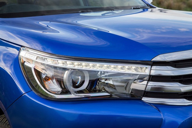 Toyota Hilux 2016 chính thức ra mắt - 6 Như Phúc