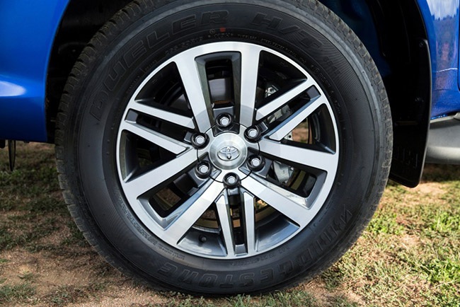 Toyota Hilux 2016 chính thức ra mắt - 7 Như Phúc