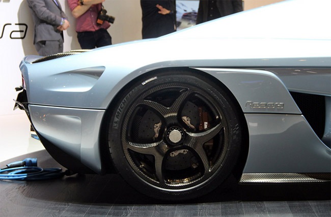 Koenigsegg Regera khởi điểm từ 2,34 triệu USD - 7 Như Phúc