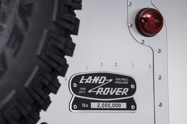 Land Rover Defender - Huyền thoại off-road đã có 2 triệu chiếc - 8 Land Rover Defender - Huyền thoại off-road đã có 2 triệu chiếc