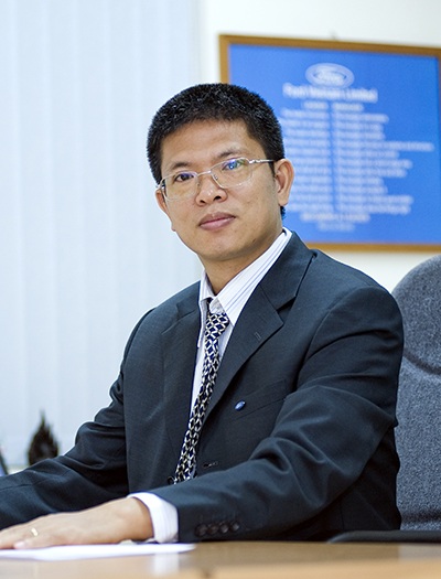 Ông Phạm Văn