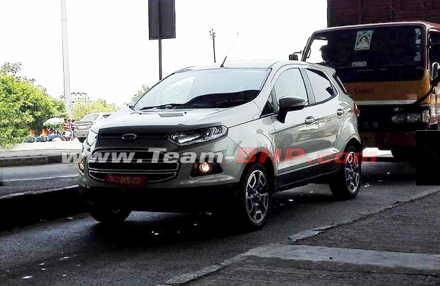 Châu Âu là điểm đến đầu tiên của Ford EcoSport 2016 - 5 Một số hình ảnh của Ford EcoSport 2016 được chụp tại Ấn Độ:
