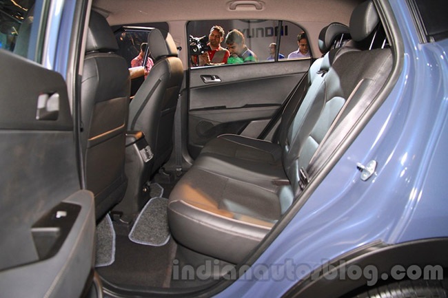 Hyundai Creta gia nhập cuộc chiến miniSUV với giá bán từ 13.500 USD - 4 Hyundai Creta gia nhập cuộc chiến miniSUV với giá bán từ 13.500 USD