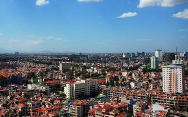Hồ điều hòa – giải pháp cho “ma trận” khói bụi, ngột ngạt - 1 Không gian thoáng đãng đang trở thành “của hiếm” trong khu vực nội đô Hà Nội (Ảnh: Internet)