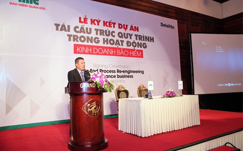 MIC triển khai Dự án Tái cấu trúc quy trình trong hoạt động kinh doanh bảo hiểm - 1 Ông Uông Đông Hưng – Phó Tổng Giám đốc MB, Chủ tịch HĐQT phát biểu tại lễ ký kết dự án End-to-End giữa MIC và Deloitte