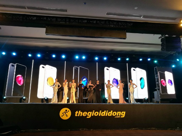 iPhone 7/7Plus chính hãng tạo nên kỷ lục mới tại Việt Nam - 6 iPhone 7/7Plus chính hãng tạo nên kỷ lục mới tại Việt Nam - 6