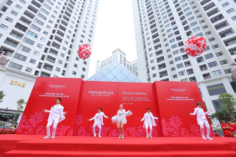 Khai trương Vincom Plaza Bắc Từ Liêm – Hà Nội - Ảnh 2.
