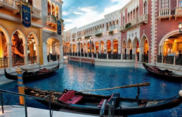 Tinh hoa kiến trúc Ý tại Vinhomes Riverside - The Harmony - 1 Kiến trúc Ý tại thành phố kênh đào Venice