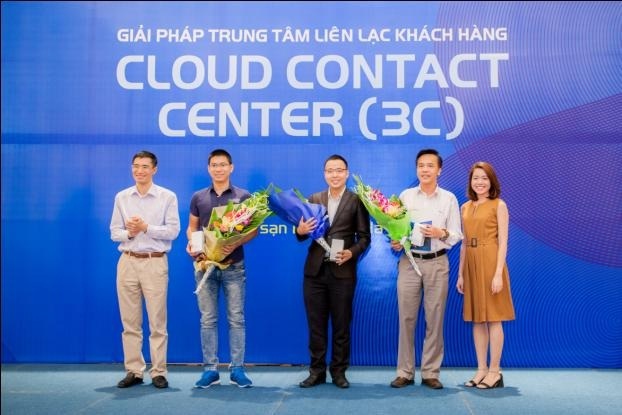 “Doanh nghiệp giữ chân 89% khách hàng nhờ chú trọng vào trải nghiệm khách hàng” - 1 Các doanh nghiệp, khách mời tham dự hội thảo