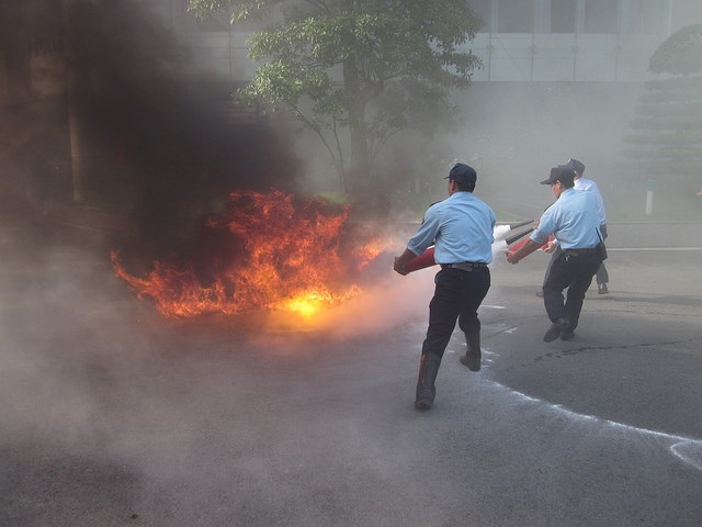 Sử dụng dịch vụ quản lý vận hành tòa nhà chuyên nghiệp và hiệu quả, chủ dự án chung cư ghi điểm với khách hàng - 6 Đội ngũ bảo vệ của PSA được đào tạo nghiệp vụ bài bản, thường xuyên tham gia diễn tập, chủ động trong mọi tình huống.