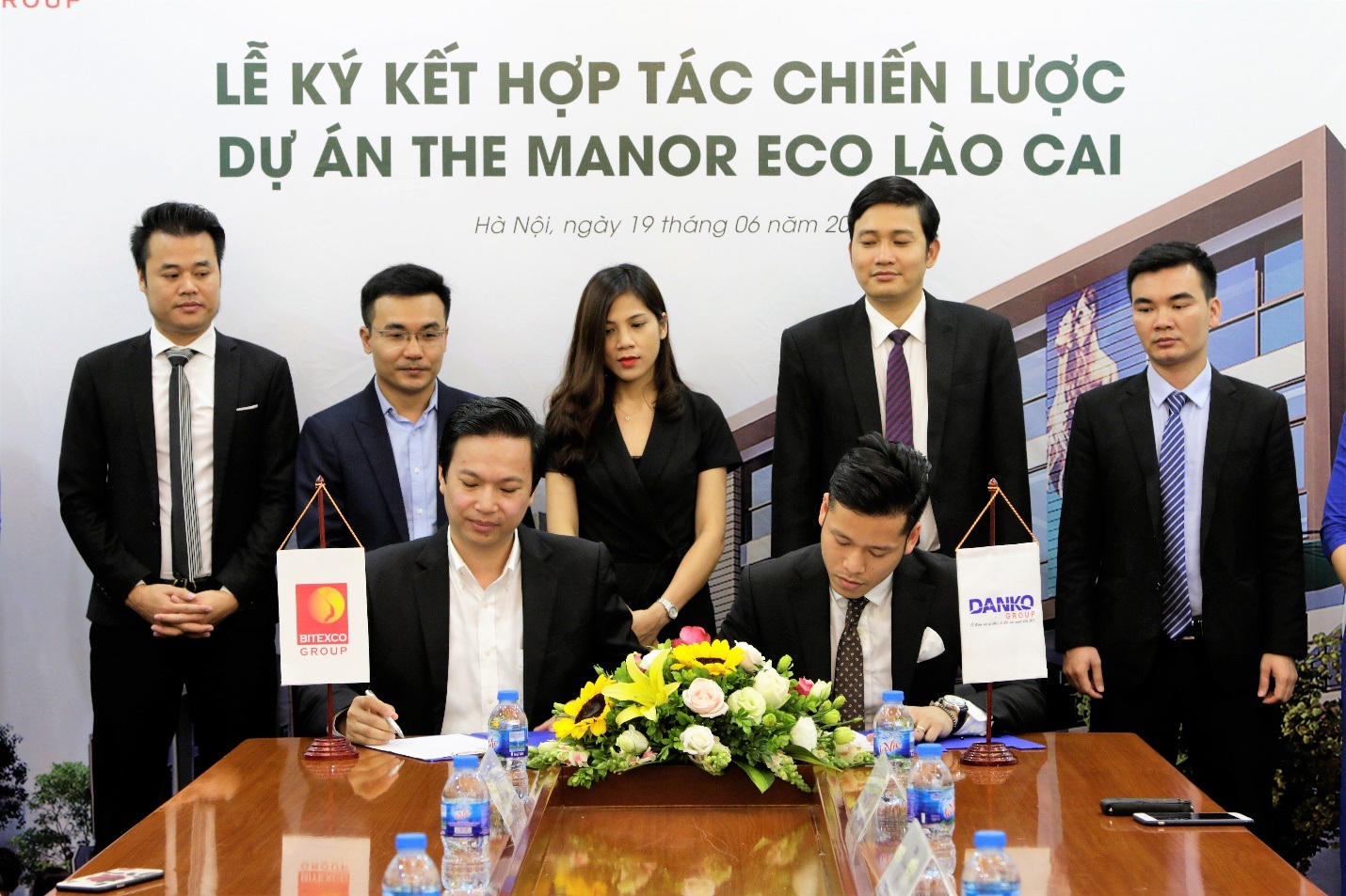 Cú bắt tay hợp tác chiến lược giữa Danko Group và CTCPĐT và PT Sapa Lào Cai - 5 Với sự hợp tác lần này, Bitexco Group và Danko Group hi vọng sẽ mang lại thêm nhiều thành công cho The Manor Eco+ Lào Cai