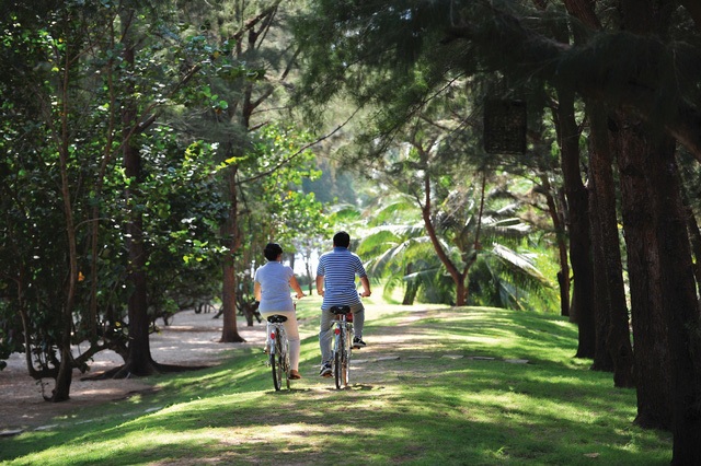 Cuộc sống bình yên viên mãn giữa rừng và biển Long Hải