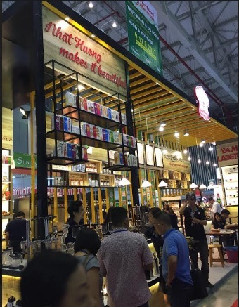 Ngành thực phẩm - đồ uống “lên ngôi”: Triển lãm Quốc tế Đồ uống Việt Nam 2018 thu hút các ông lớn - 3 Ngành thực phẩm - đồ uống “lên ngôi”: Triển lãm Quốc tế Đồ uống Việt Nam 2018 thu hút các ông lớn - 3