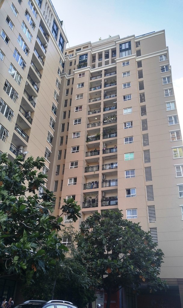 Cả chung cư hỗn loạn vì… nồi cá kho - 2 Chung cư Phúc Yên nơi xảy ra vụ cháy