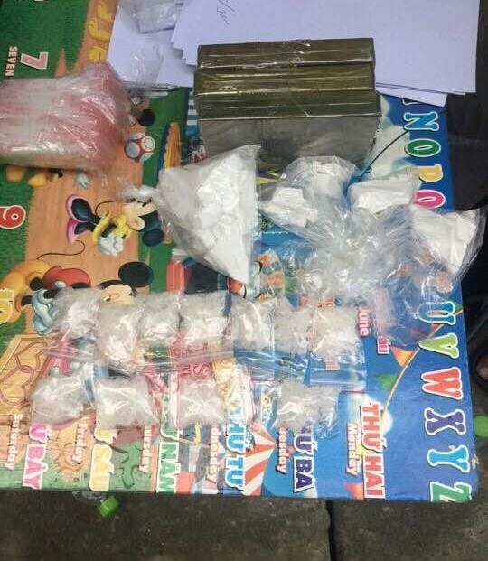 Tang vật công an thu giữ