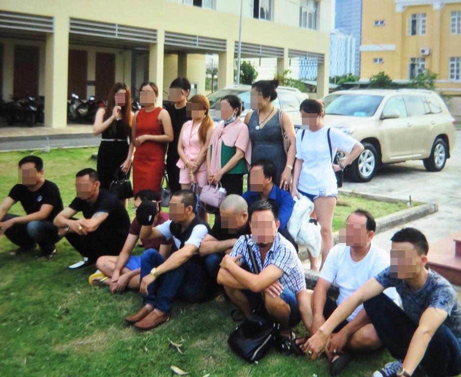 Nhóm người tổ chức sử dụng ma túy trong nhà ở quận 7 bị tạm giữ