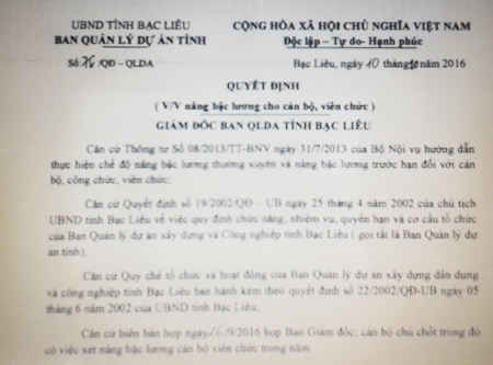 Không còn làm giám đốc vẫn ký hàng loạt quyết định nâng lương - 1 Không còn làm giám đốc vẫn ký hàng loạt quyết định nâng lương - 1