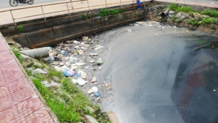 Dòng kênh “đen” nhiều năm “tra tấn” người dân thành phố - 3
