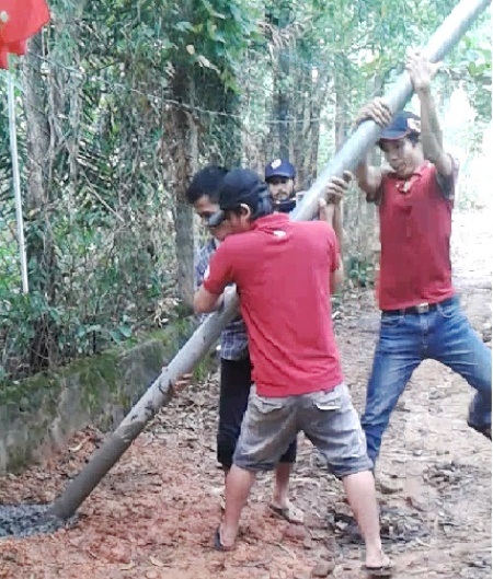 Dự án “treo” của doanh nghiệp “cướp” đường công cộng: UBKT Tỉnh ủy đề nghị giải quyết! - 5 Nhiều lần phía Công ty Hải Lưu ngăn cản, phá hoại tài sản nhưng công an cho rằng, không đủ cơ sở để xử lý hình sự.