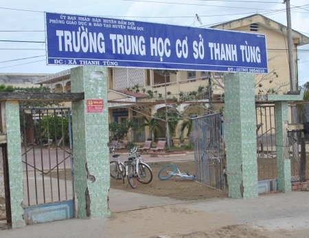 Trường THCS Thanh Tùng, nơi ông hiệu trưởng “độc quyền” 30 năm và nhiều sai phạm khác.
