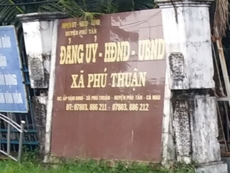 UBND xã Phú Thuận, nơi ông Hanh công tác.