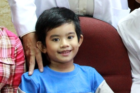 3 tuần sau tai nạn thảm khốc, cháu bé đã bình phục hoàn toàn