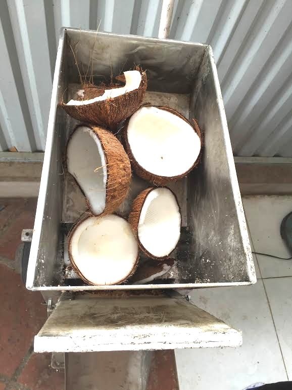Kẹo dừa miền Tây được làm như thế nào? - 2 Kẹo dừa miền Tây được làm như thế nào? - 2