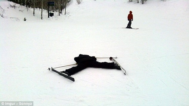 “Tôi đưa vợ đi trượt tuyết lần đầu tiên, đây là kết quả”, một hình ảnh khác của độc giả.