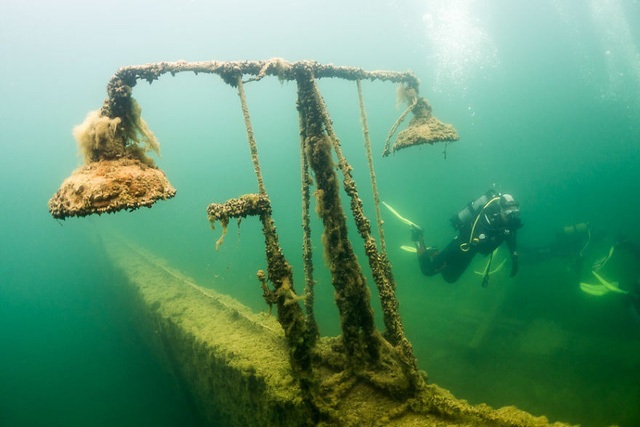 Nhiều vật dụng còn sót lại bên trong nhà tù