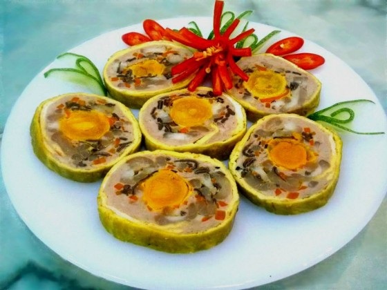Hấp dẫn nhiều món giò lạ đãi khách dịp tết - 4 Hấp dẫn nhiều món giò lạ đãi khách dịp tết - 4