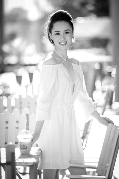 Á hậu Thái Như Ngọc đẹp tinh khôi - 5 Thái Như Ngọc thử sức lĩnh vực kinh doanh và thường xuyên tham gia các hoạt động từ thiện.