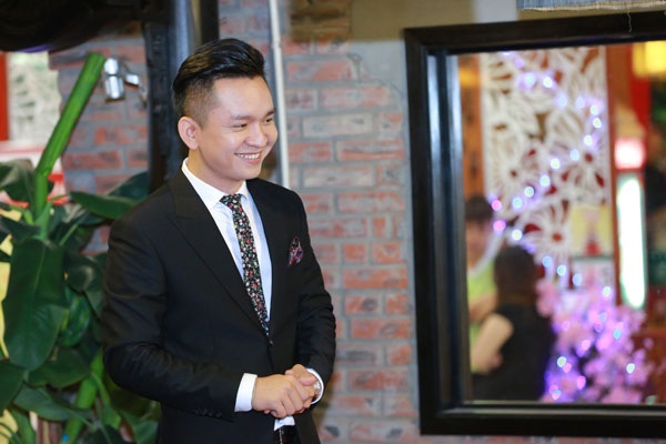 Diệu Hương: “Chồng chăm con khéo hơn tôi” - 7 Tham gia Ngày chuyên đề Tết Việt còn có MC Hạnh Phúc.