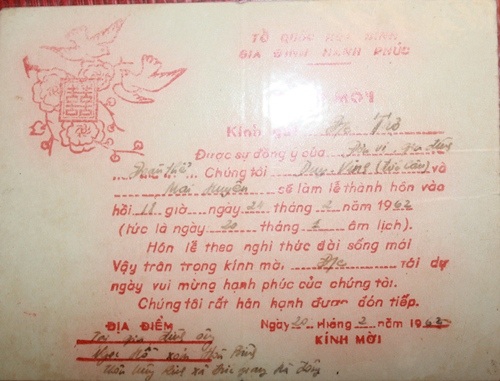 Những bức thư xuyên qua "lửa đạn" và mối tình trọn vẹn của người chiến sĩ cách mạng - 2 Thiệp cưới đã trở thành kỷ vật của vợ chồng cựu chiến binh Lê Duy Câu