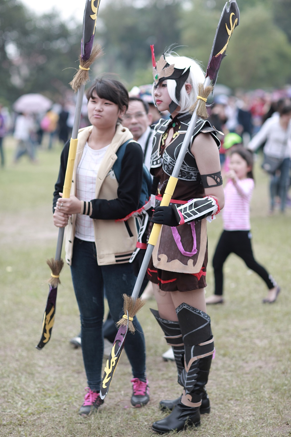 Những màn cosplay gây xôn xao ở lễ hội anh đào - 1 Thiếu nữ Hà thành hóa trang
thành những cô nàng trong thế giới truyện tranh thần tiên.