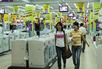 Từ năm 2013 đến giữa năm 2015, thị trường điện máy Việt Nam đã phục hồi mạnh trở lại