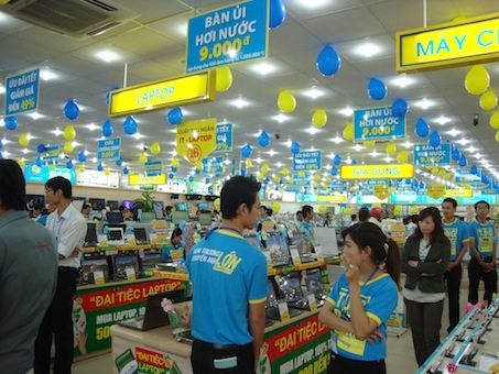 Hình ảnh tại siêu thị Điện máy xanh