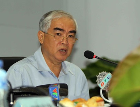 Chủ tịch VFF Lê Hùng Dũng tuyên bố không dừng V-League trong mọi trường hợp