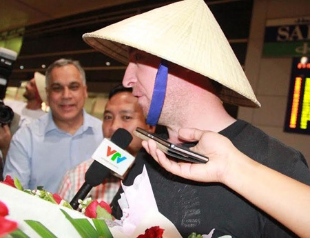 Anh nhận được sự quan tâm của giới truyền thông