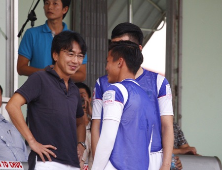 Với vị HLV người Nhật, dù là cũ hay mới...