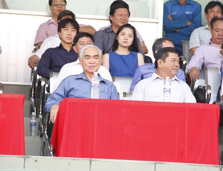 Ông có thể xem là ngôi sao của bóng đá nội