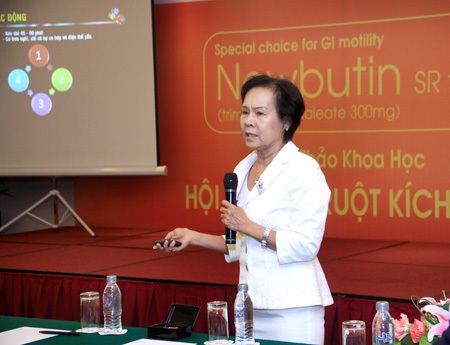 Giải pháp an toàn để “khống chế” hội chứng ruột kích thích - 1 Diễn giả thuyết trình tại hội thảo