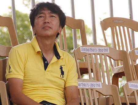 Còn tuyển thủ U23 Việt Nam Huỳnh Tấn Tài (11-ĐT Long An) tiếp tục giữ vững phong độ