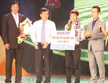 Cầu thủ nữ trẻ hay nhất thuộc về Hoài Lương (TPHCM)